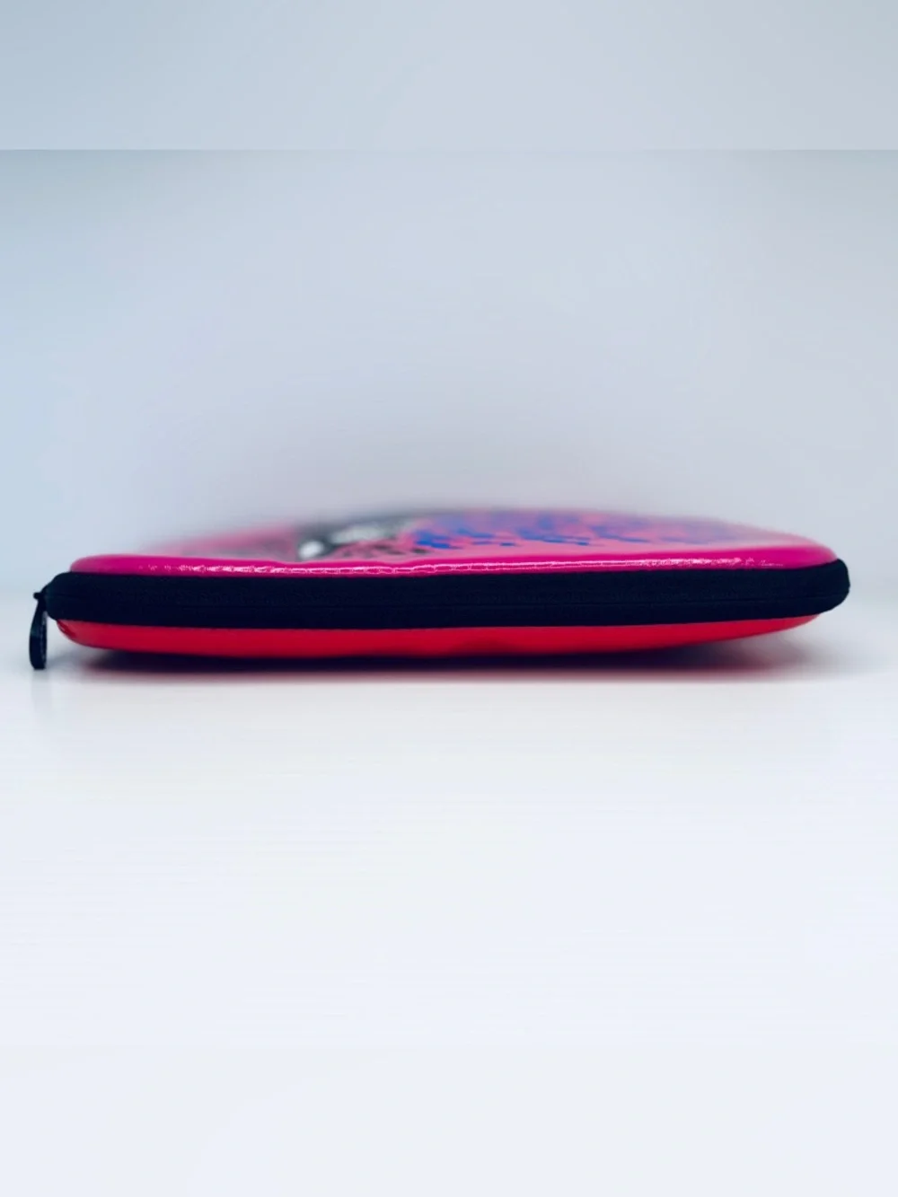 Marc Jacobs Vintage Pink Cat iPad Mac Tablet Sleeve Graphic Logo Padded Graffiti